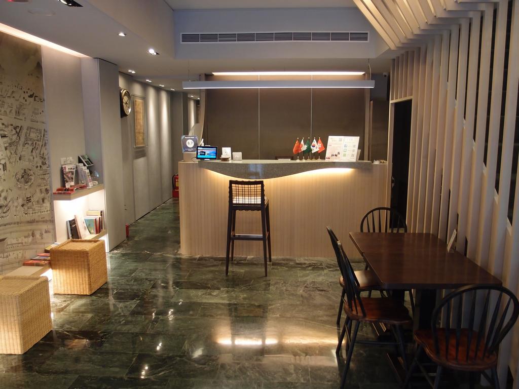 Bayman Hotel Taipei Exterior photo