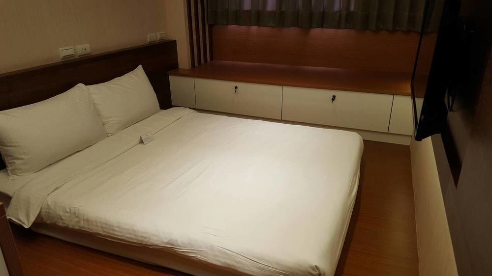 Bayman Hotel Taipei Exterior photo