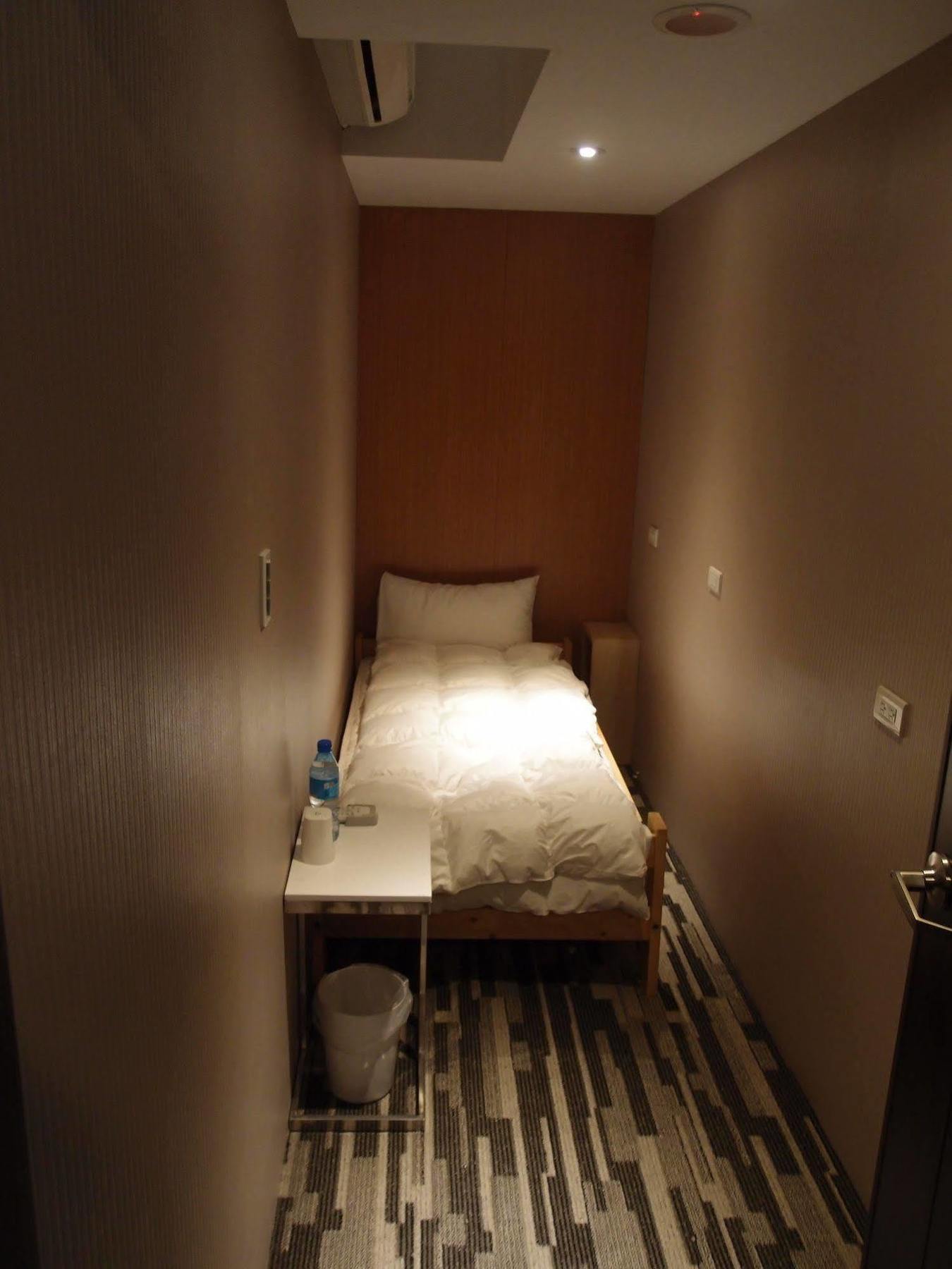 Bayman Hotel Taipei Exterior photo