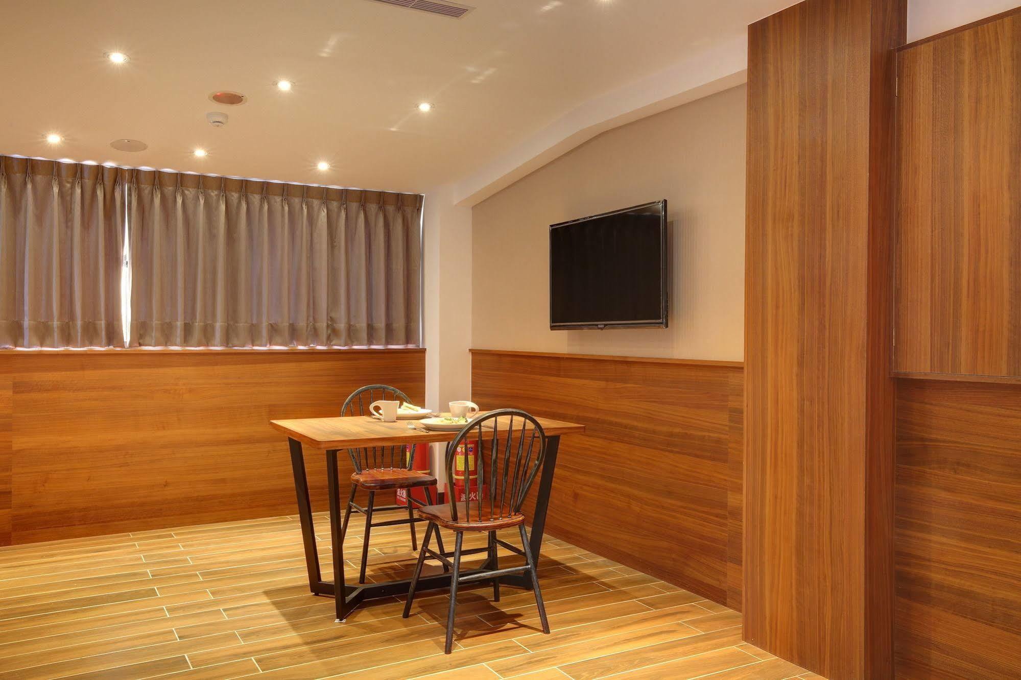 Bayman Hotel Taipei Exterior photo