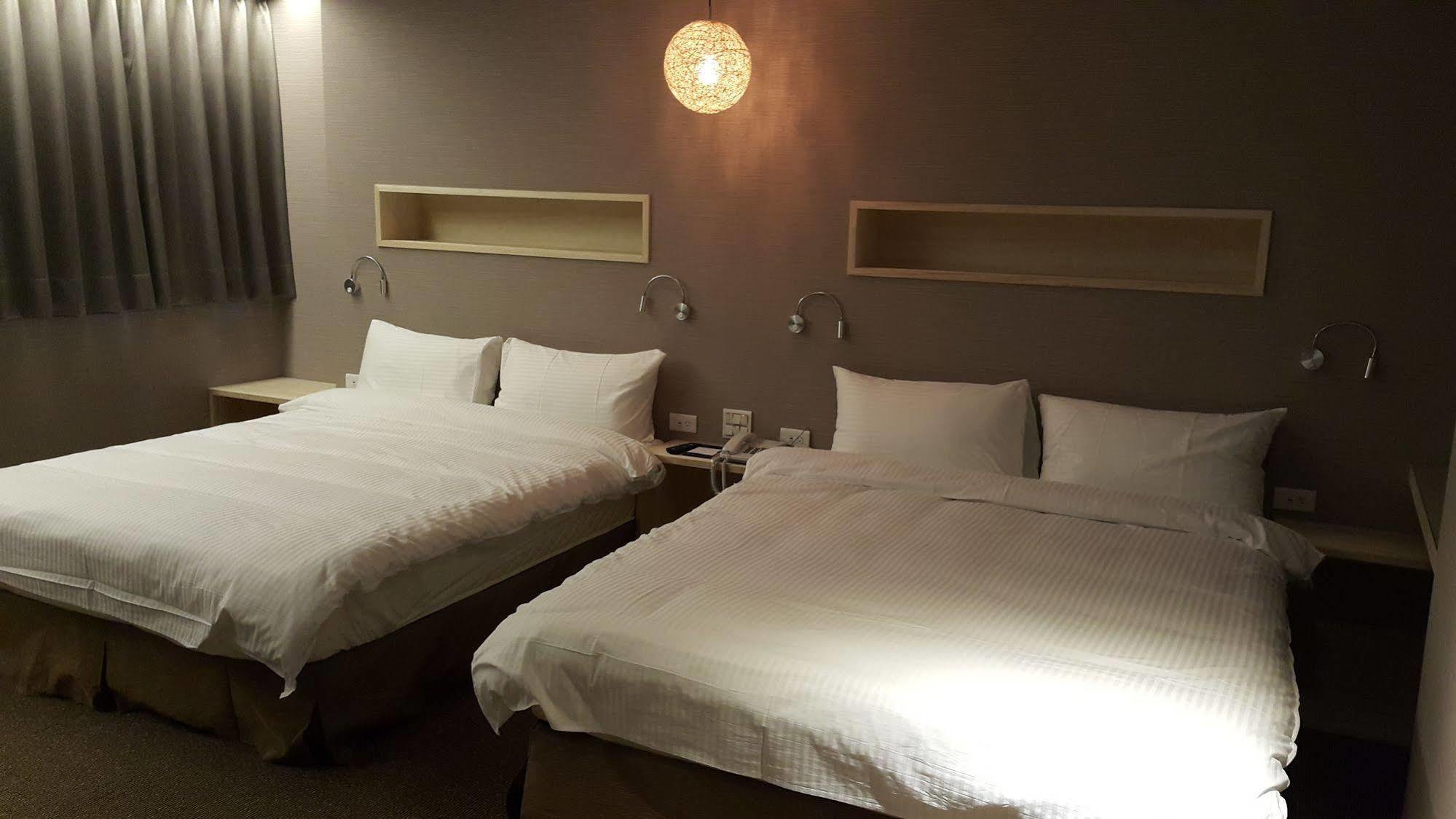 Bayman Hotel Taipei Exterior photo