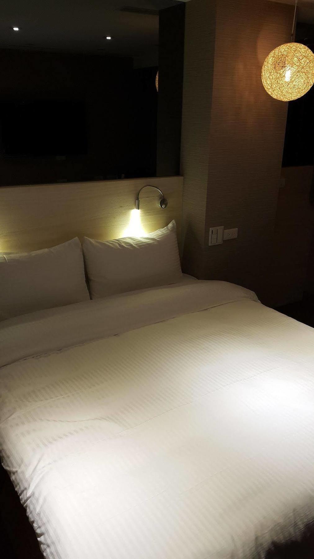 Bayman Hotel Taipei Exterior photo